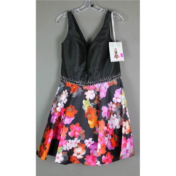 BLACK FLORAL FLAIR DESIGNER FORMAL POCKET DRESS