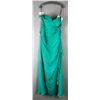 Image 1 : GREEN VENUS FORMAL DESIGNER DRESS SIZE 18