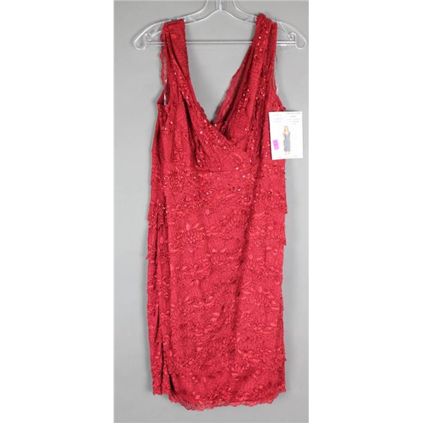 DEEP RED LACE JS GROUP FORMAL DESIGNER DRESS