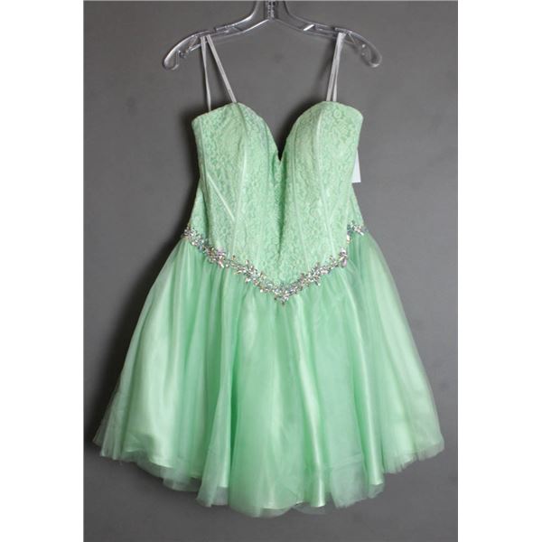 LIME GREEN ALYCE FORMAL DESIGNER DRESS SIZE 18