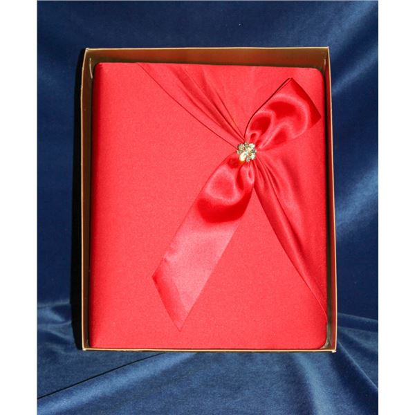 BEVERLY CLARK COLLECTION RED CLARET MEMORY BOOK