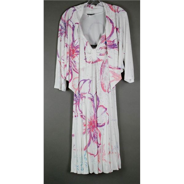 WHITE/ PINK FLORAL JULIA IMPEX FORMAL DESIGNER