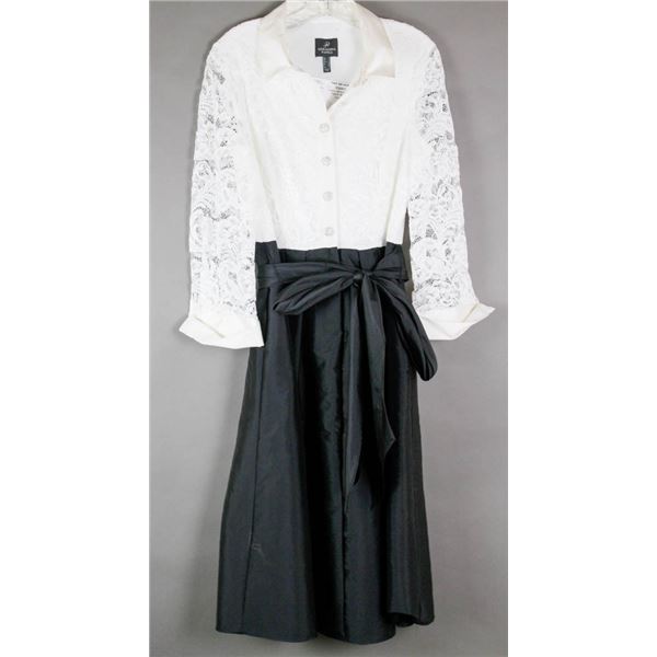 WHITE LACE/ BLACK ADRIANNA PAPELLE FORMAL DESIGNER