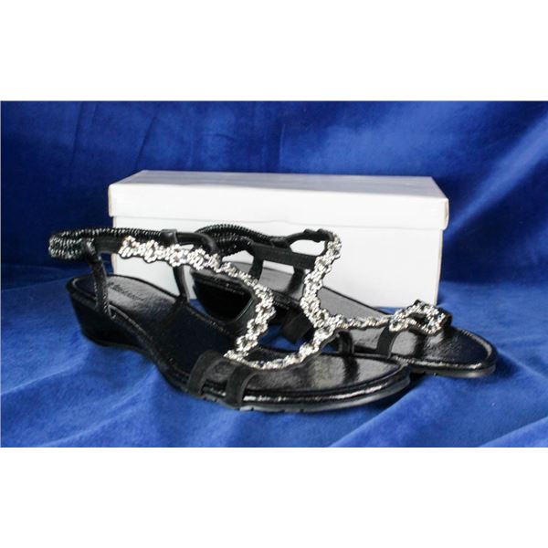 L'AMOUR BLACK W/ SILVER BEADED STRAP FLAT FORMAL