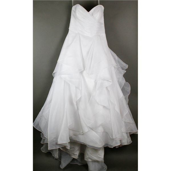 WHITE ESSENCE OF AUSTRALIA DESIGNER BRIDAL GOWN;