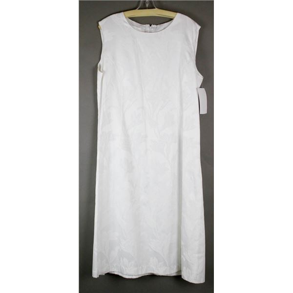 WHITE DEVINE WHITES DESIGNER BRIDAL DRESS;