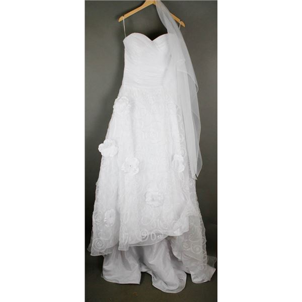 WHITE DAVINCI DESIGNER BRIDAL GOWN; SIZE 12