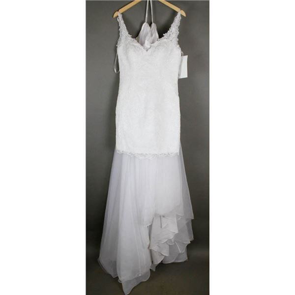 WHITE LACE STELLA YORK DESIGNER BRIDAL GOWN;