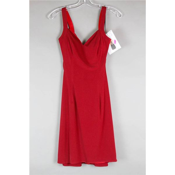 BURGUNDY ALYCE STRAP BACK DESIGNER DRESS;