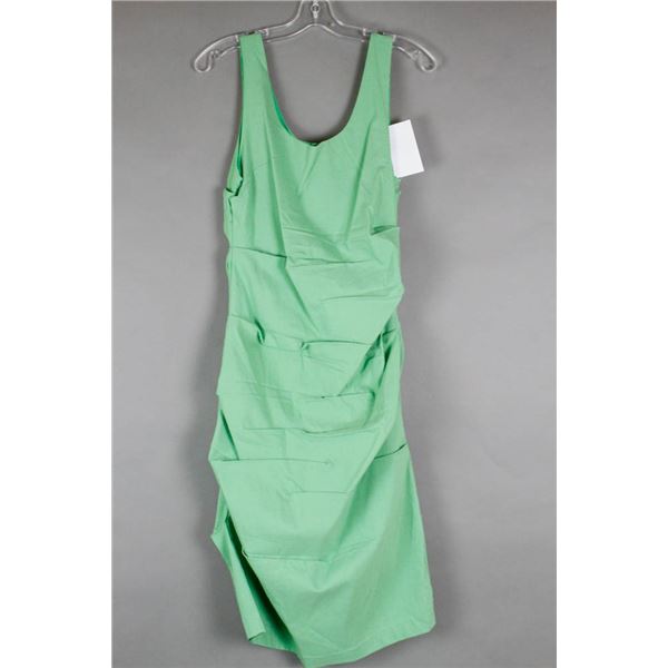 GREEN PAPILLION DESIGNER DRESS; SIZE XL