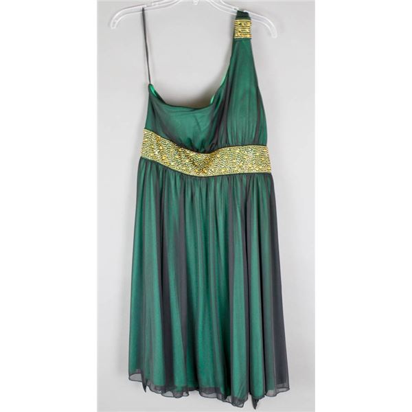 DARK EMERALD GREEN/ GOLD ACCENT CELAVIE DESIGNER
