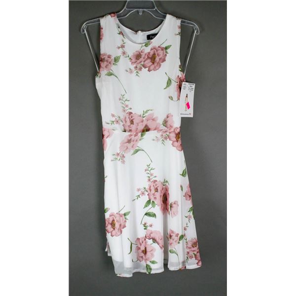 WHITE/ PINK FLORAL PAPILLION DESIGNER DRESS;