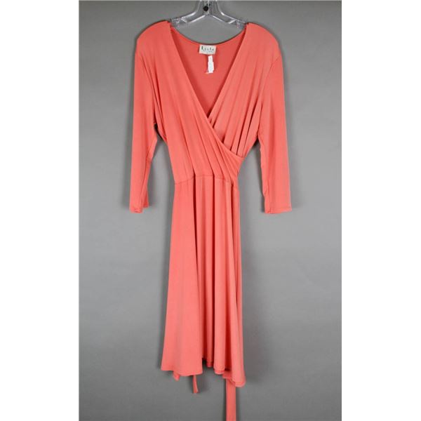 CORAL LEOTA NEW YORK FORMAL DESIGNER DRESS;