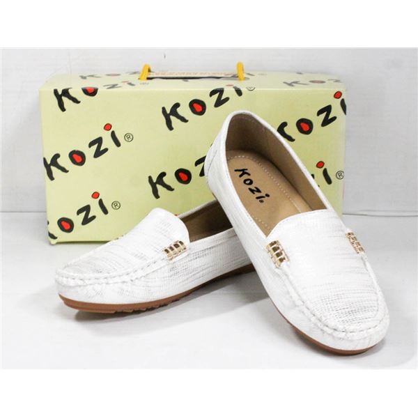 SILVER/ WHITE VANGELO/ KOZI SLIDE ON FORMAL SHOES;