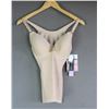 Image 1 : SHAPEEZ UNBELIEVABRA TANKEE- BEIGE; SIZE XS "B"