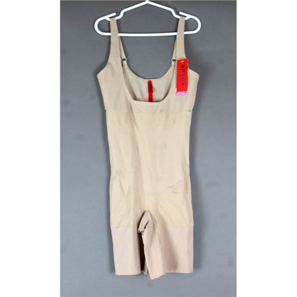 SPANX OPEN BUST MID-THIGH BODY SUIT SHAPEWEAR-
