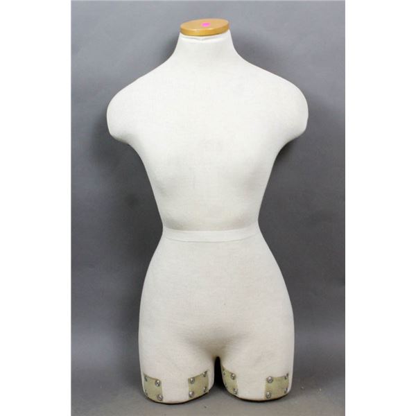 FABRIC/ CREAM MANNEQUIN BODY- STORE FIXTURE