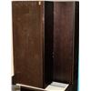 Image 1 : WALL SQUARE CORNER CAB 21" W X 21" W X 30" /W DOOR