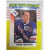Image 2 : Mark Messier Figure and Trading Card