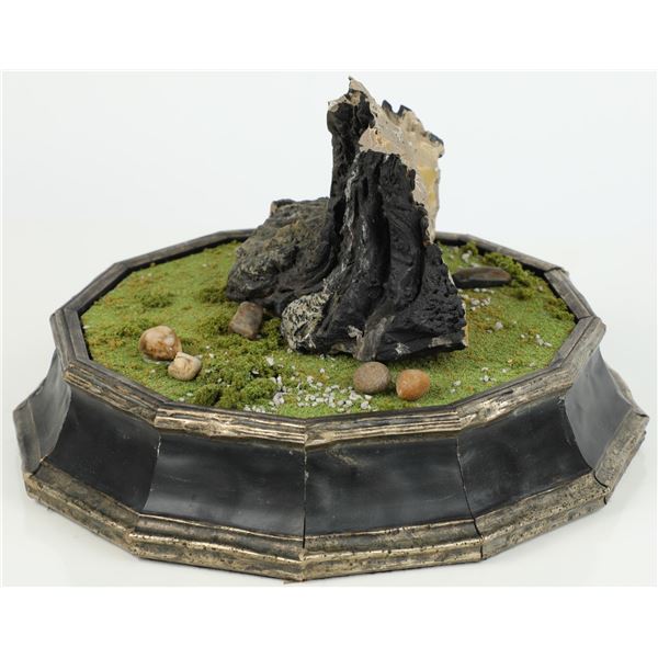 Disneyland The Haunted Mansion Tree Bark Prop