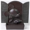 Image 1 : Epcot Mickey Mouse Bronze Style Flower Pot