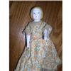 Image 1 : 7" Blonde white china Ruth Gibbs #1743576