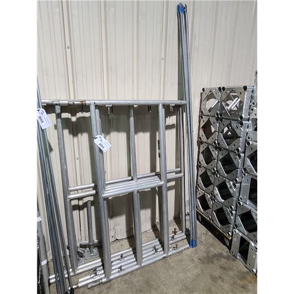 ASSORTED ALUMINUM SCAFFOLDING SECTIONS & CROSS BRACES