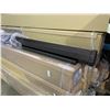 Image 2 : MATTE WHITE 100" 120V PROFESSIONAL ELECTRIC PROJECTION SCREEN