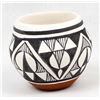 Image 4 : Isleta Miniature Pottery Jar by Kimo DeCora