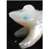 Image 4 : Zuni Mother of Pearl Frog Fetish by Dan Quam