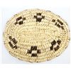 Image 4 : Tohono O'odham Traditional Coyote Tracks Basket