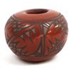 Image 6 : Native American Pojoaque Pottery Seed Jar