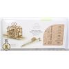 Image 1 : UGEARS MECHANICAL WOOD MODEL, TRAM ON RAILS