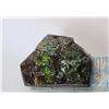 Image 1 : 35)  NATURAL GREEN AND PURPLE FIRE AMMOLITE