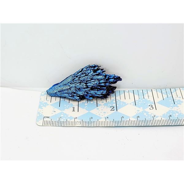 34) BLUE PEACOCK TITANIUM QUARTZ MINERAL