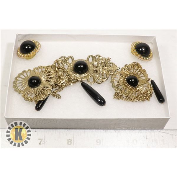 LARGE MATCHED COSTUME JEWLERY SET