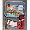 Image 1 : BOX OF ASSORTED ASSORTED KITCHEN TOOLS