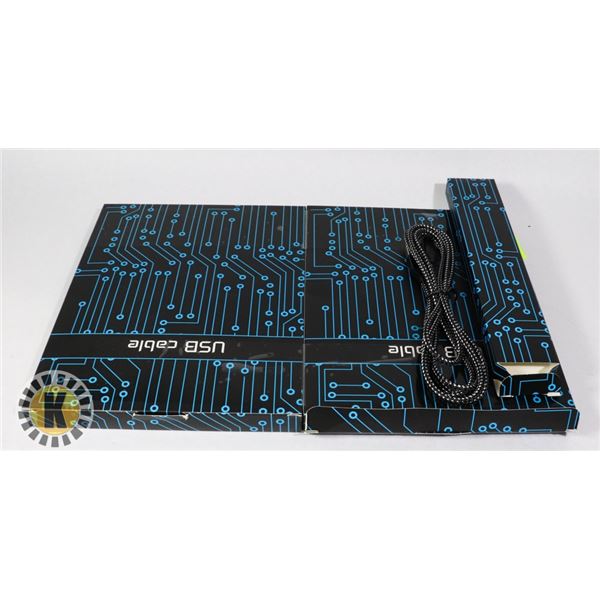 BUNDLE OF APPLE CHARGE CABLES