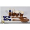 Image 1 : 6 PIECE WOOD AND PORCELAIN KITCHEN UTENSIL SET