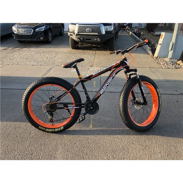 NEW WIDE TIRE TEEN/ ADULT SIZE BICYCLE