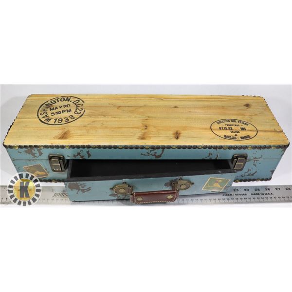 BLUE DECORATIVE STUDDED SHELF