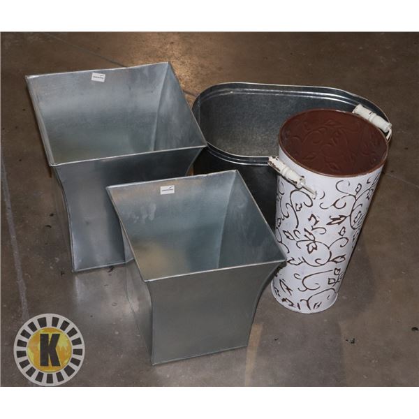 SET OF OUTSIDE GARDENING CONTAINERS