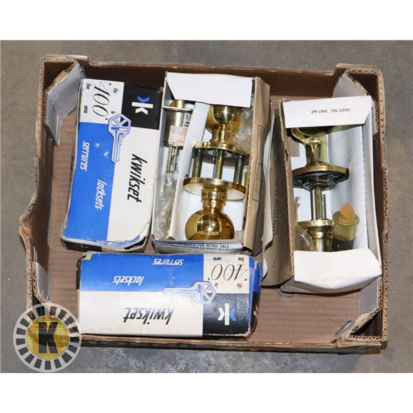 ASSORTED BOX OF LOCKING DOOR HANDLES SETS OF FOUR