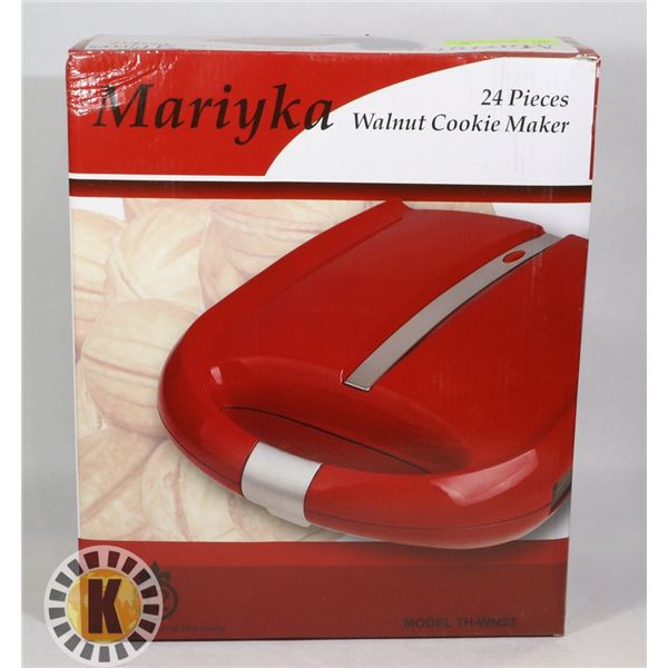 NEW 24 PIECES WALNUT COOKIE MAKER