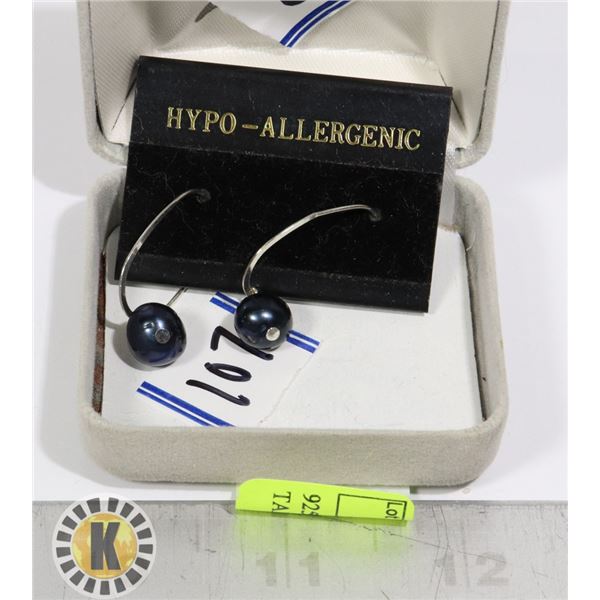 925 SILVER EARRINGS WITH TAHITIAN BLACK SEAWATER