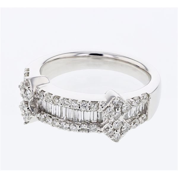 Natural 0.97 CTW Diamond & Baguette Ring 18K White Gold - REF-171H2W