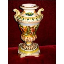 Capo di Monte Little Vase with Puties #1766369