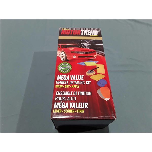Motor Trend Vehicle Detailing Kit