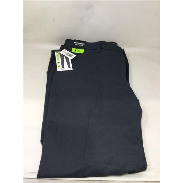 Haggar Cool 18 Golf Pants (42 x 32)