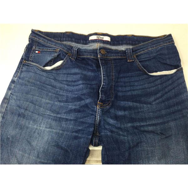 Tommy Hilfiger Denim (38 x 38)